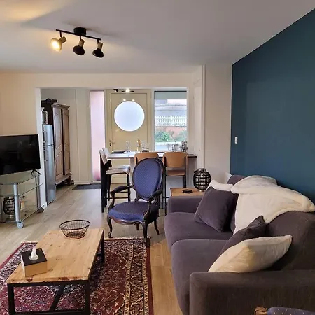 L'atelier, Avec Jardin A 100 M De La Mer.