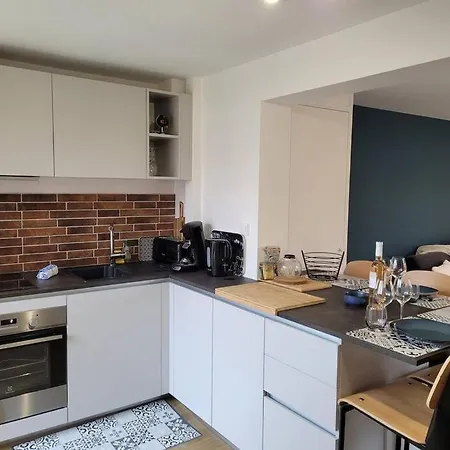 Appartement L'atelier, Avec Jardin à 100 M De La Mer. *