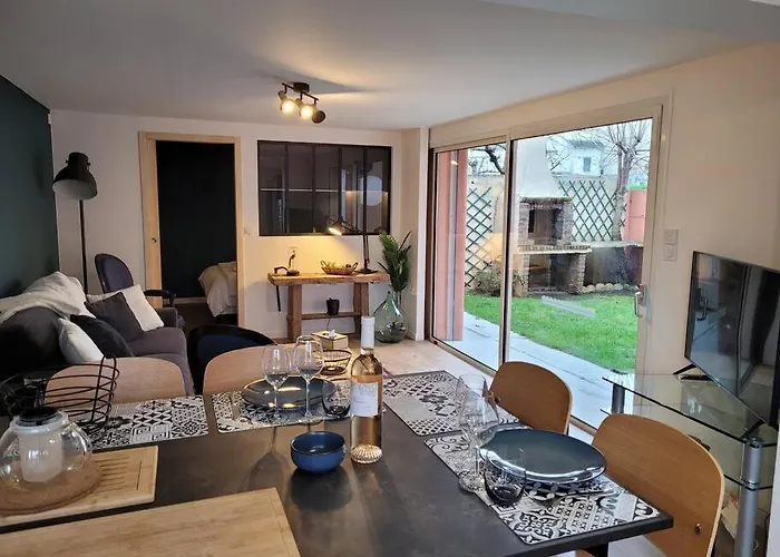 L'atelier, Avec Jardin à 100 M De La Mer.