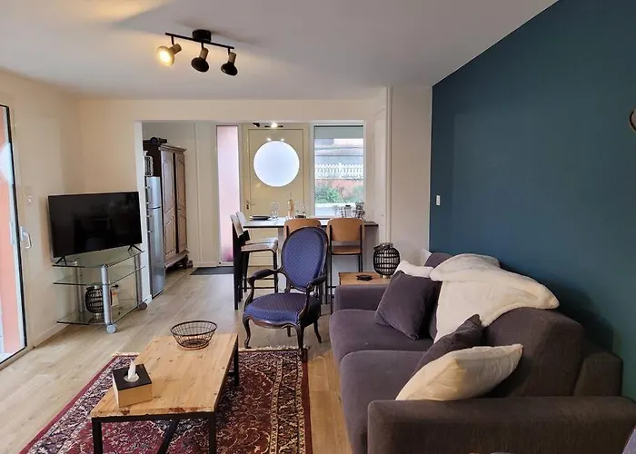 L'atelier, Avec Jardin A 100 M De La Mer.