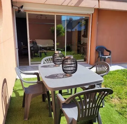 L'atelier, Avec Jardin A 100 M De La Mer. *